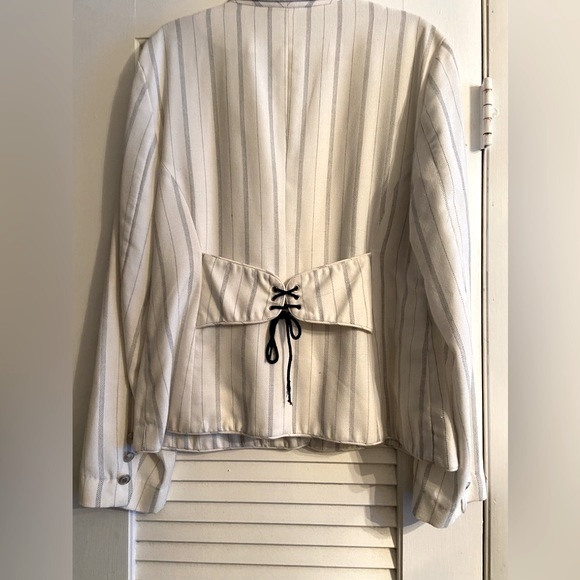 MAGGIE LAWRENCE BLAZER - Picture 2 of 7